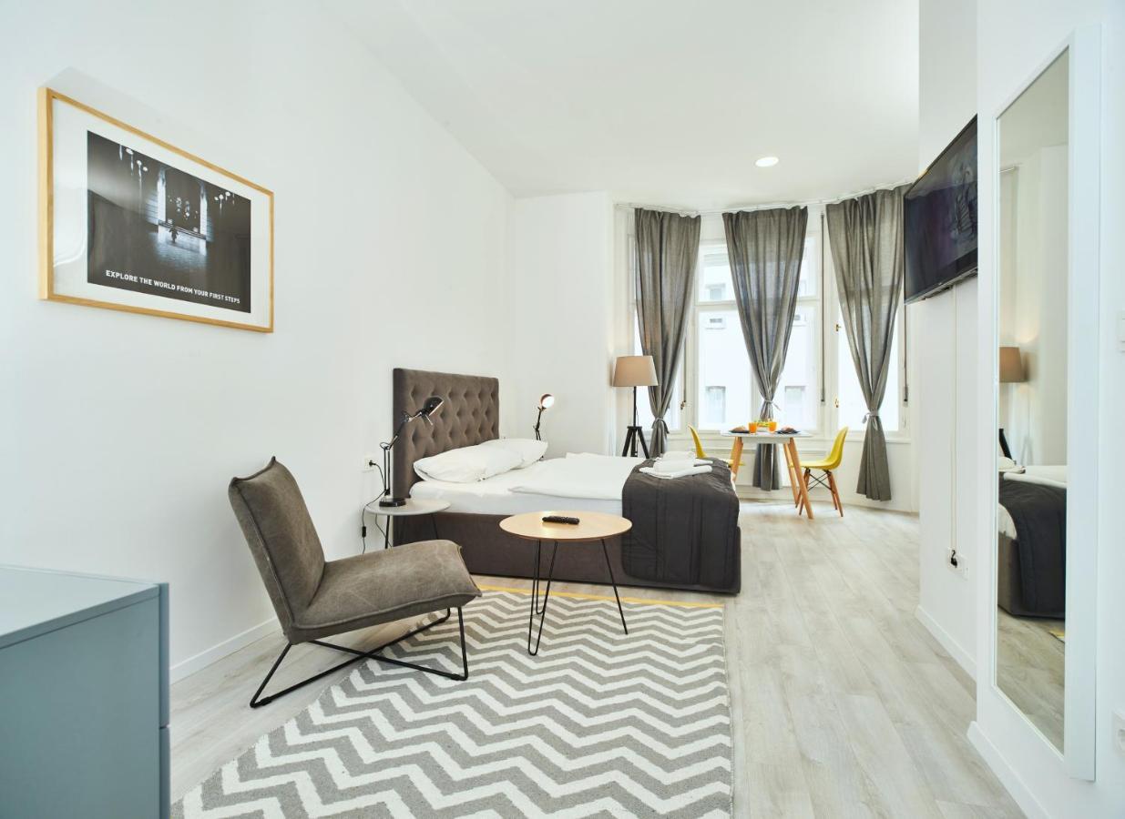 Porta Downtown Apartments By Irundo Zágráb Kültér fotó